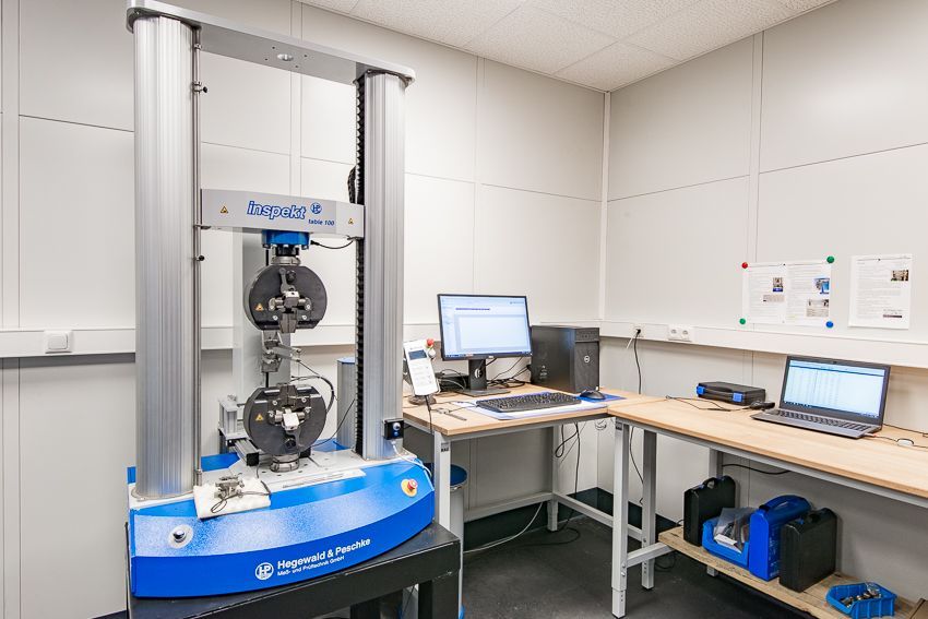 Labor der Firma L-D Spalttechnik