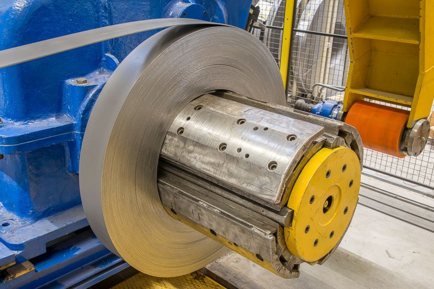 Ansicht einer Maschine von L-D Spalttechnik